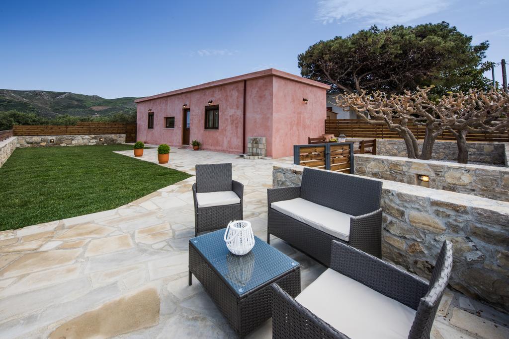 Lardas Luxury Country House กิสเซมอส ภายนอก รูปภาพ