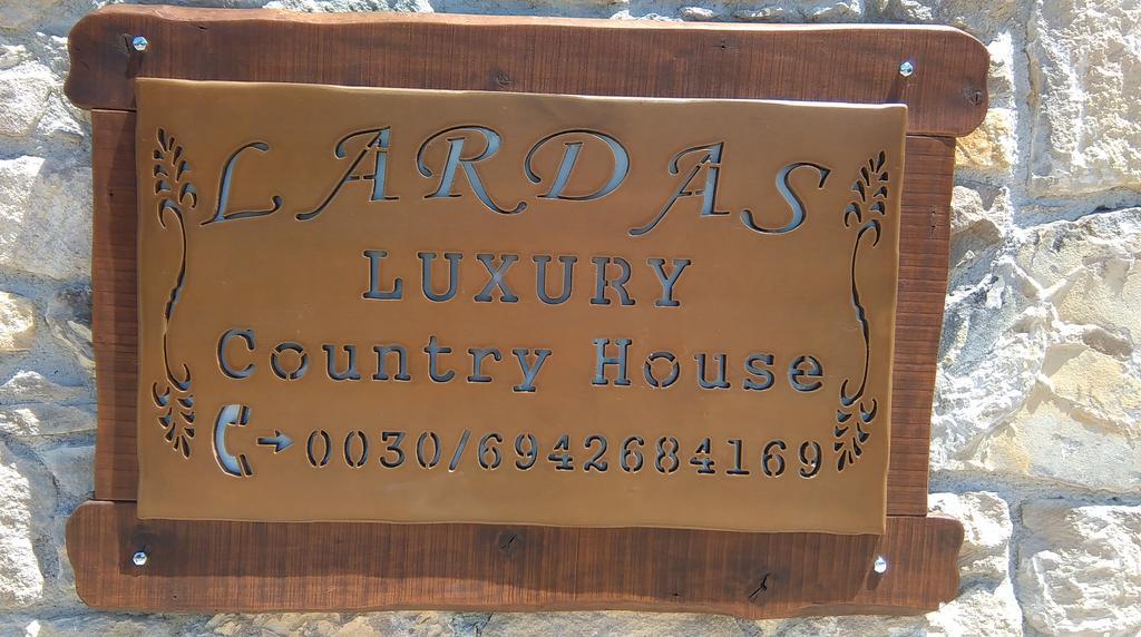 Lardas Luxury Country House กิสเซมอส ภายนอก รูปภาพ